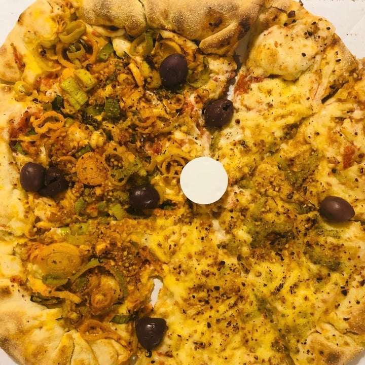 photo of Pop Vegan Food Pizza shared by @kykanaiade on  25 Apr 2022 - review