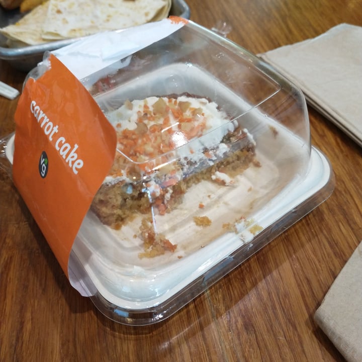 photo of Veggie Grill Carrot Cake shared by @cmeyers7743 on  28 May 2021 - review