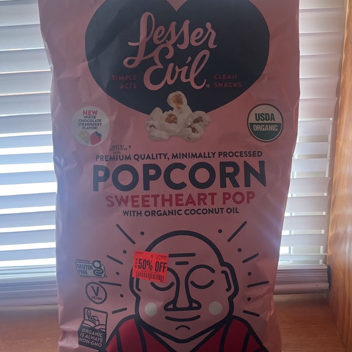 photo of Lesser Evil Snacks Organic Popcorn- Sweetheart Pop shared by @cassy813 on  13 Feb 2022 - review