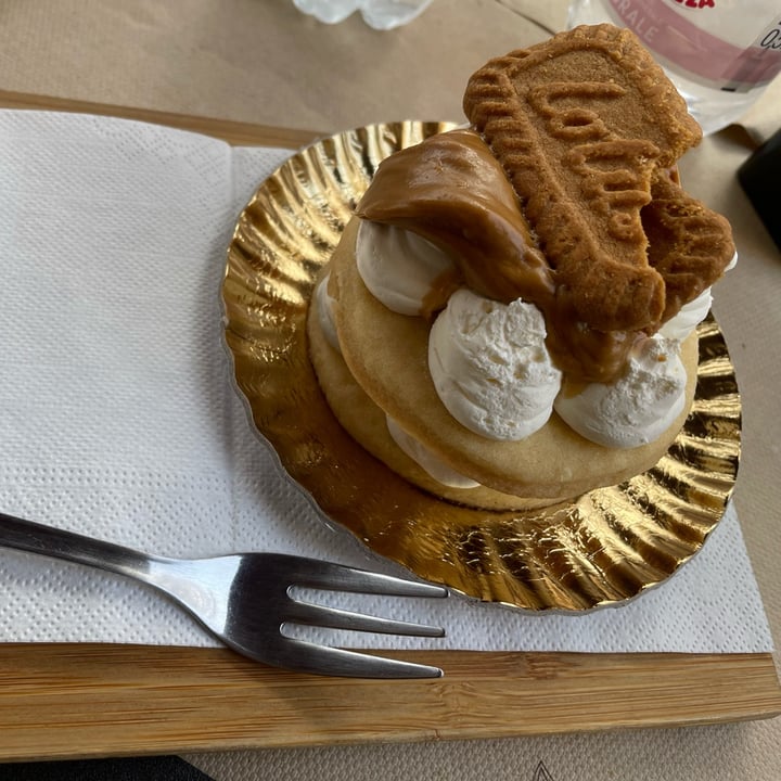 review photo of Efrem - Caffetteria, Pasticceria, Cucina lotus monoporzione shared by @giorgiacaramellino on 28 Oct 2022 - review
