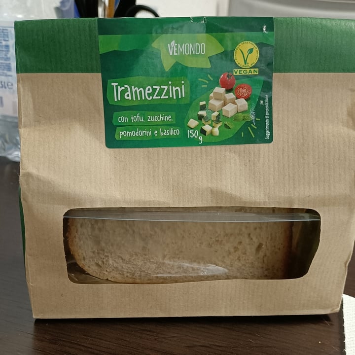 photo of Vemondo Tramezzini Con Tofu Zucchine Pomodorini E Basilico shared by @martinabrachi on  07 Jun 2022 - review