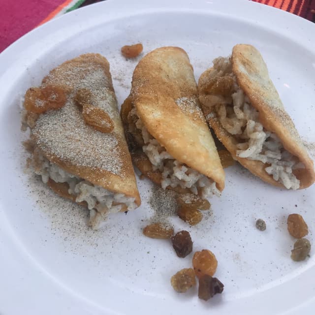 菜肴“Arroz con Leche”的照片