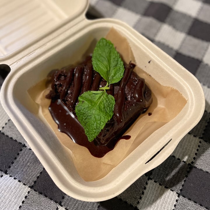 photo of Modern Shaman Triple chocolate brownie shared by @vegansfrommars on  30 Jun 2022 - review