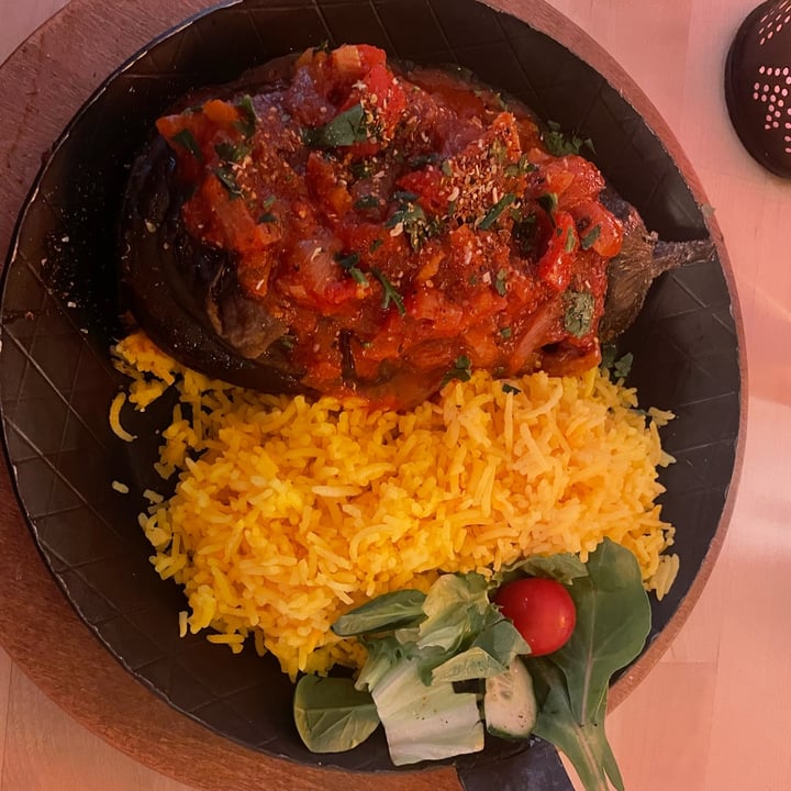review photo of Chapeau! Restaurant Bar Café Füssen Imam Bayildi: Braised eggplant filled with tomatoes, peppers, onions and saffron rice shared by @terribradipo on 25 Jul 2022 - review
