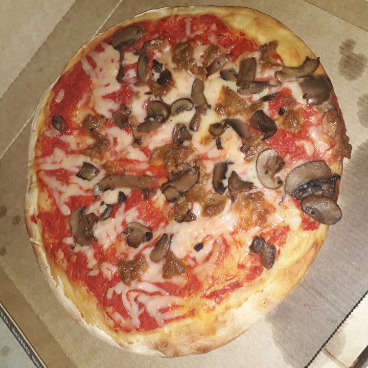 photo of Sopra la panca pizza boscaiola trentina shared by @lindanichilist on  24 Jul 2021 - review
