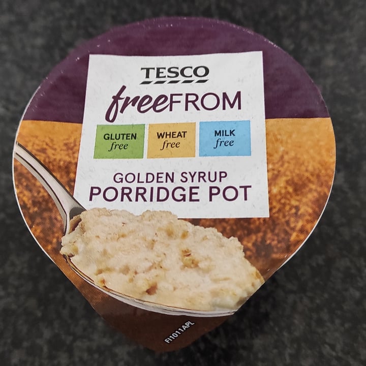 photo of Tesco Golden Syrup Porridge Pot shared by @tuscanvegan on  07 Dec 2021 - review