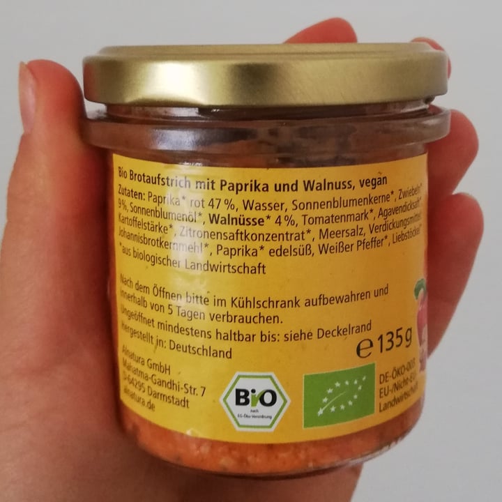 photo of Alnatura Paprika Walnuss Aufstrich shared by @johannaclaudia on  25 Dec 2020 - review