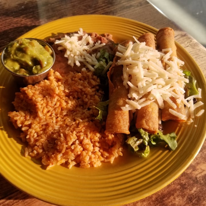 photo of Baby Salsa Mexican Restaurant Vegan Chorizo Flautas shared by @veganonvanisle on  17 Nov 2020 - review