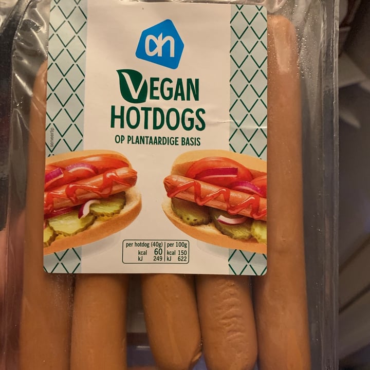 photo of Albert Heijn Vegan Hotdogs shared by @dieneke on  01 Feb 2021 - review