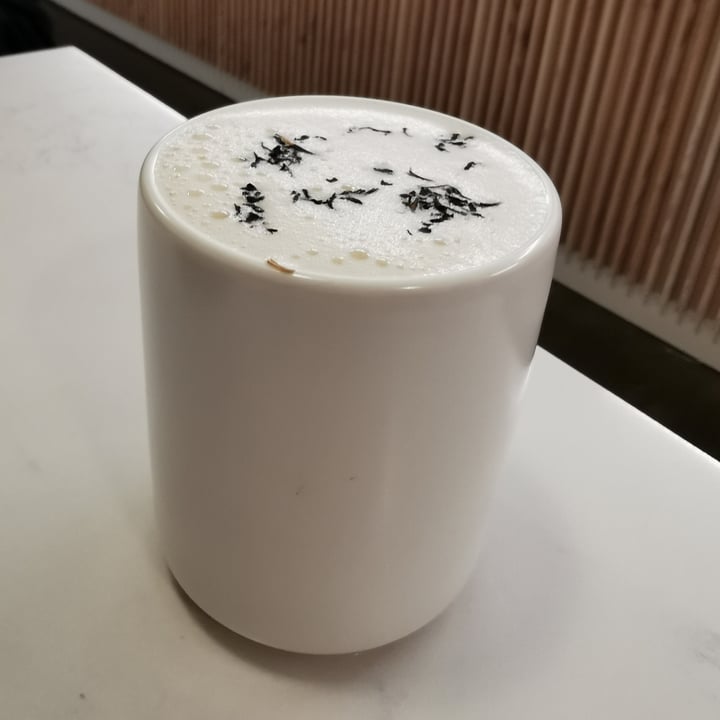 review photo of Whisk Matcha Cafe London Fog Tea Latte shared by @michela16 on 05 Feb 2021 - review