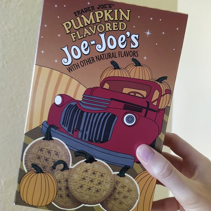 photo of Trader Joe's Pumpkin Joe-Joe’s shared by @hannmann on  28 Sep 2020 - review