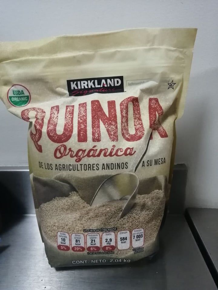 photo of Kirkland Signature Quinoa organica shared by @aracelyah on  23 Feb 2020 - review