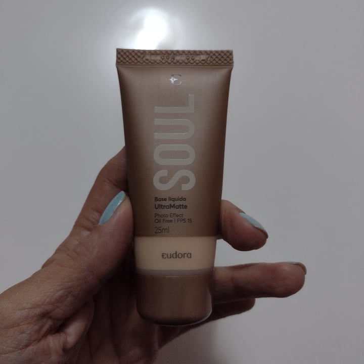review photo of Eudora Base líquida soul shared by @amachini on 20 Apr 2022 - review