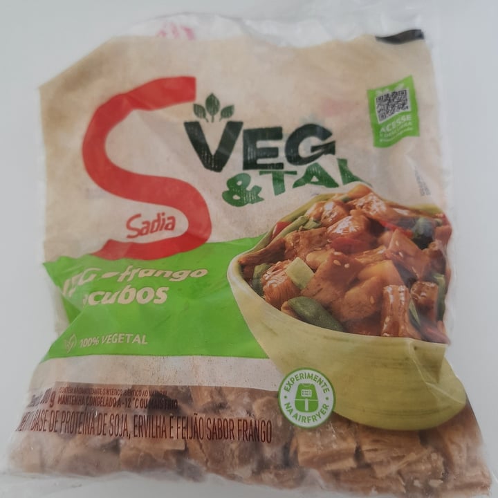 review photo of Sadia Veg & Tal Frango em cubos shared by @akarolin on 25 Nov 2021 - review