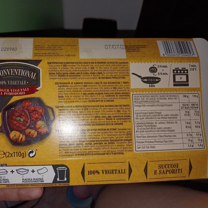 photo of Unconventional Burger Vegetale Al Pomodoro - Tomato Burger shared by @llauraa on  05 Jul 2022 - review