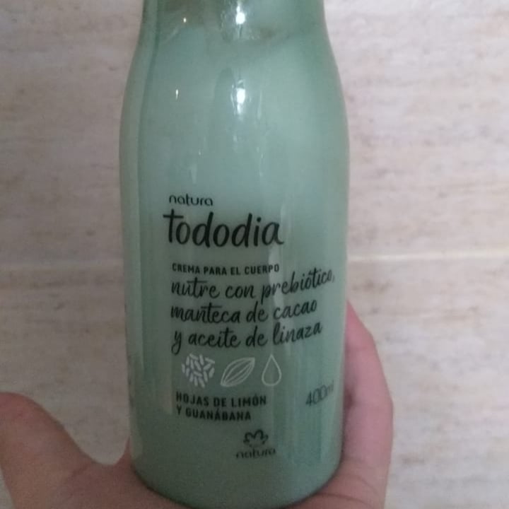 review photo of Natura Crema para cuerpo shared by @dxffnee on 29 Jun 2021 - review