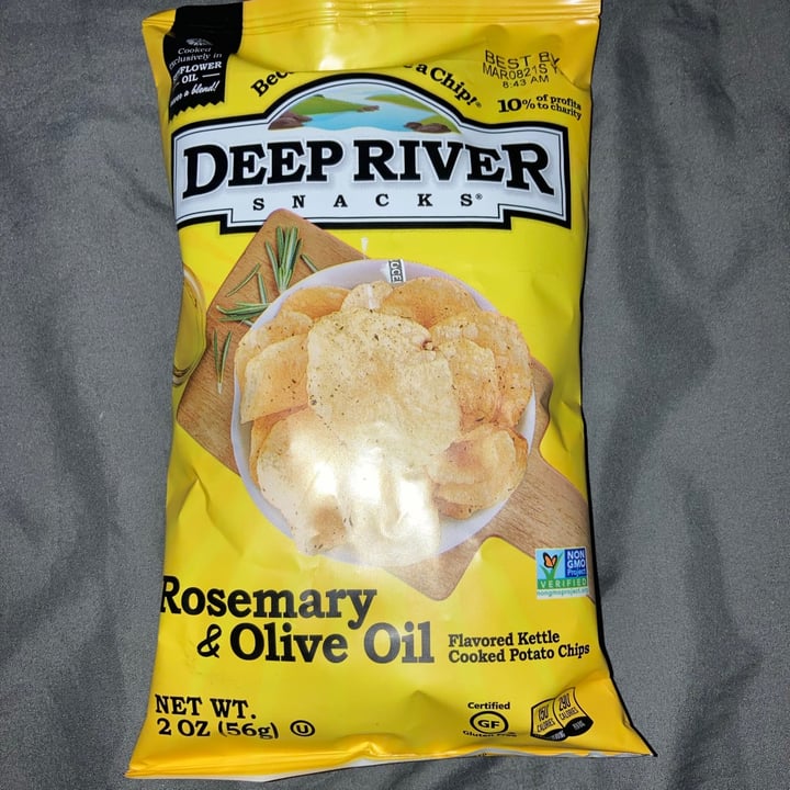 photo of Deep river snacks Rosemary and olive oil shared by @veganjewelsnyc on  12 Feb 2021 - review