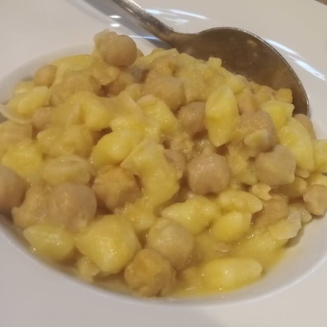 Photo of the dish “Zuppa di ceci con pasta fresca”