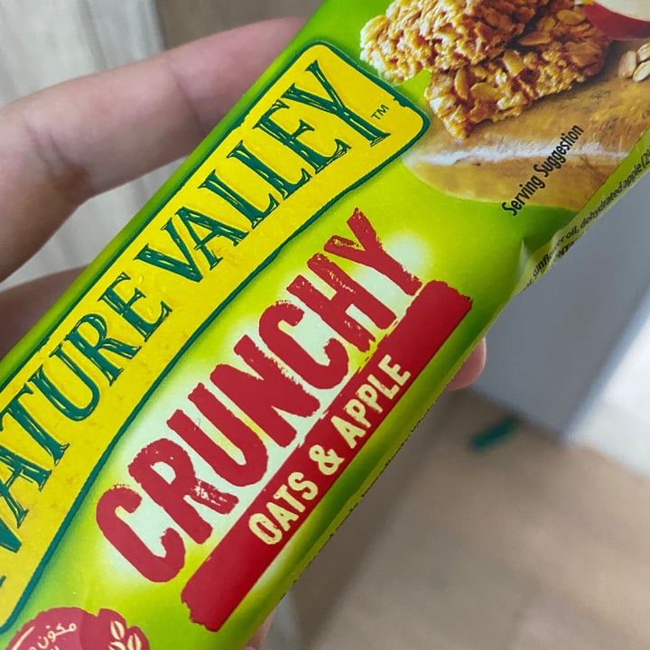 photo of Nature Valley oats and apple shared by @shan1ce on  10 Mar 2022 - review