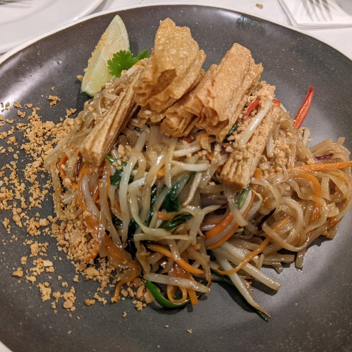 photo of Mali Vegan Thai Pad Thai shared by @chandnibhudia on  30 Jan 2022 - review