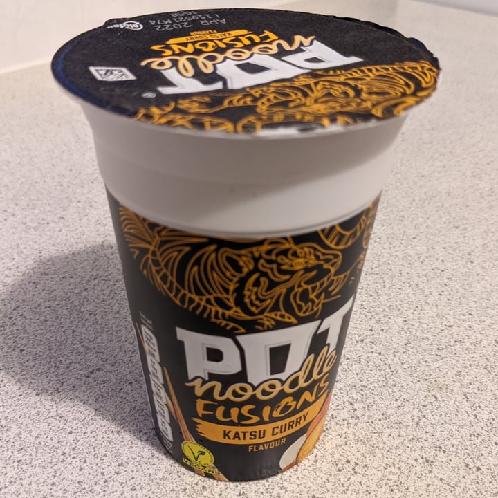 photo of Pot Noodle Katsu Curry shared by @benzole on  16 Sep 2021 - review