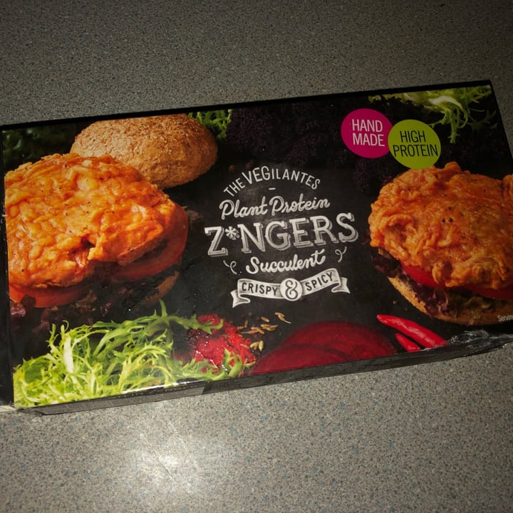 photo of The Vegilantes Z*nger Succulent Crispy & Spicy shared by @catcookx on  14 Mar 2021 - review