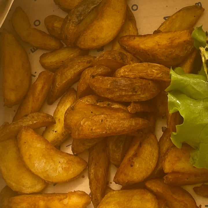 photo of Flower Burger Patate fritte shared by @alexamaimeri on  15 Mar 2022 - review