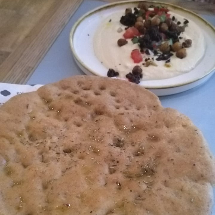 review photo of Teresa Carles Hummus shared by @dorian_hyde on 13 May 2021 - review