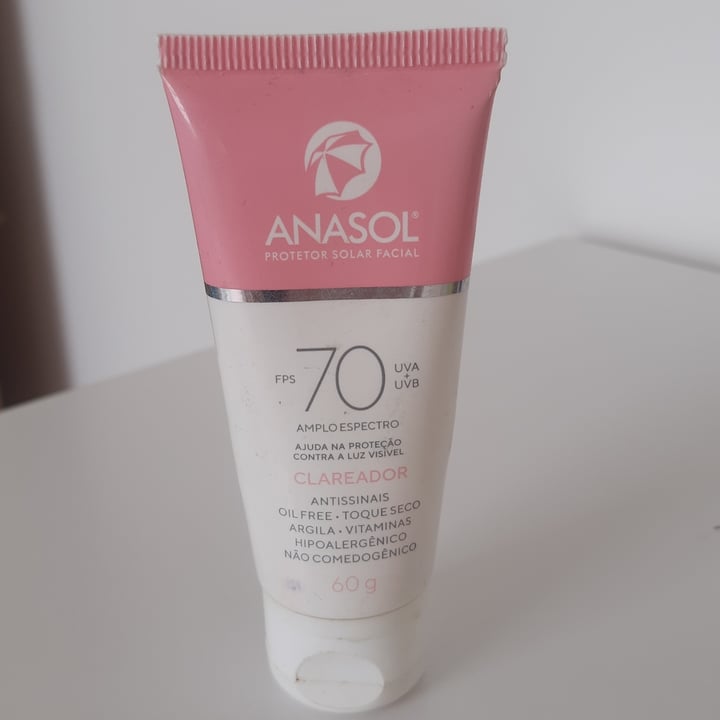 review photo of Anasol Protetor solar 70 com clareador shared by @akarolin on 06 Dec 2021 - review