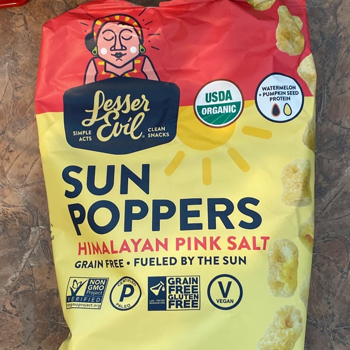 photo of Lesser Evil Snacks Sun Poppers Himalayan Pink Salt shared by @nathlena19 on  17 Jun 2022 - review