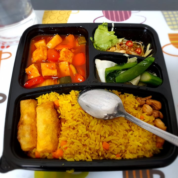 photo of Bali Thai Restaurant Causeway Point Vegetarian Bento shared by @nhwc on  15 Sep 2021 - review
