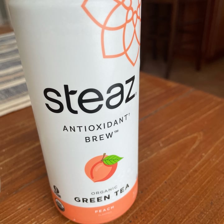 photo of Steaz Iced green tea - Peach 🍑 shared by @madisonemmelia on  18 Dec 2021 - review