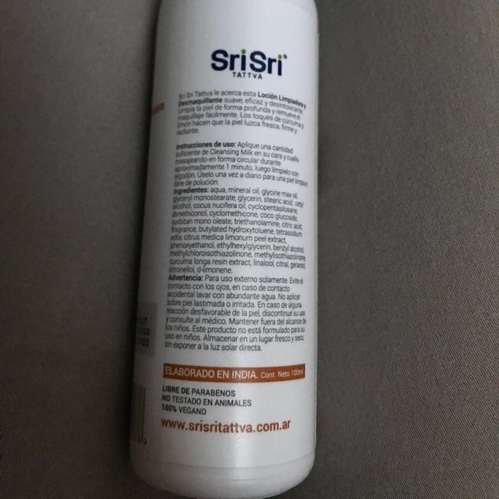review photo of SriSri Loción Limpiadora Desmaquillante shared by @mechab on 29 Dec 2021 - review