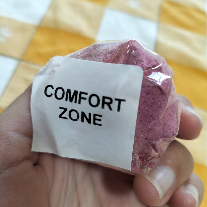LUSH Fresh Handmade Cosmetics Bomba da doccia confort zone Review