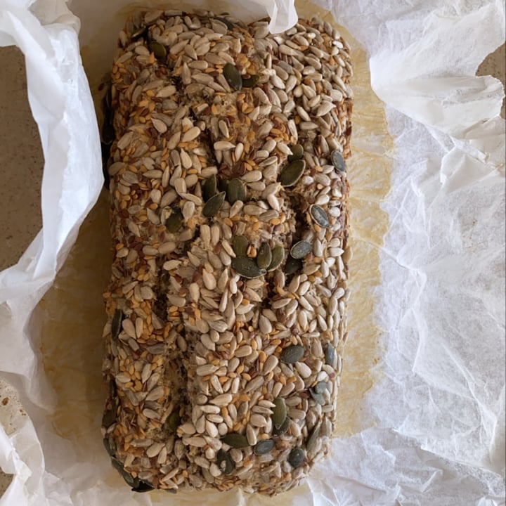 review photo of Simply Being Meg Wholegrain Bread Loaf shared by @dotjohara on 04 Aug 2020 - review
