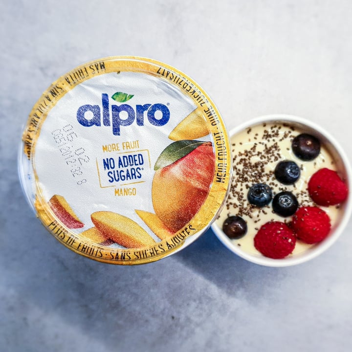 review photo of Alpro Mango Yogurt No Added Sugars shared by @v3e3r3o on 18 Feb 2021 - review