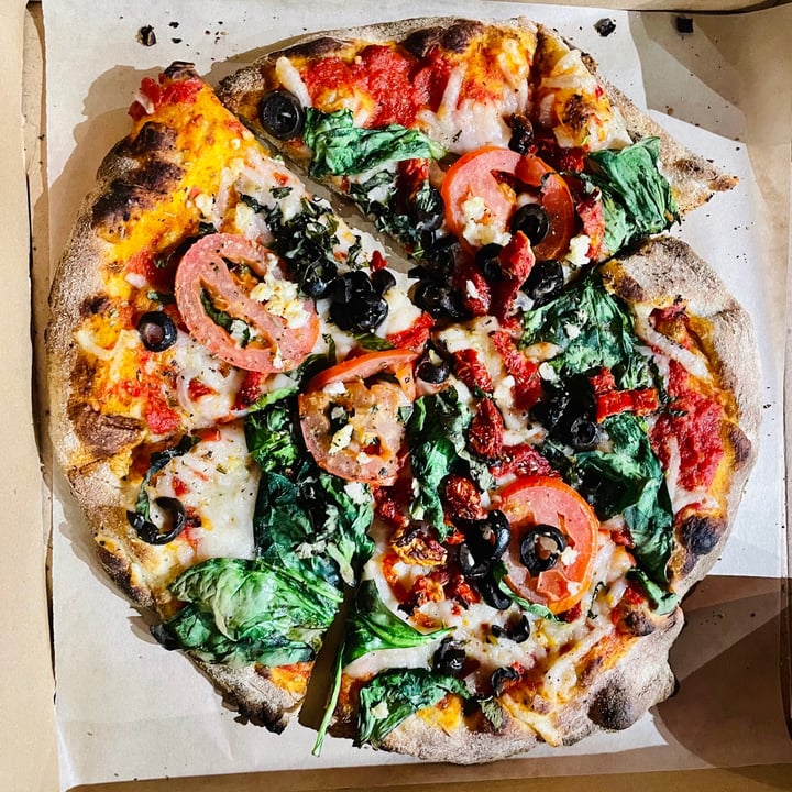 photo of Your Pie Build Your Own Pizza shared by @hugemittons on  21 Apr 2021 - review