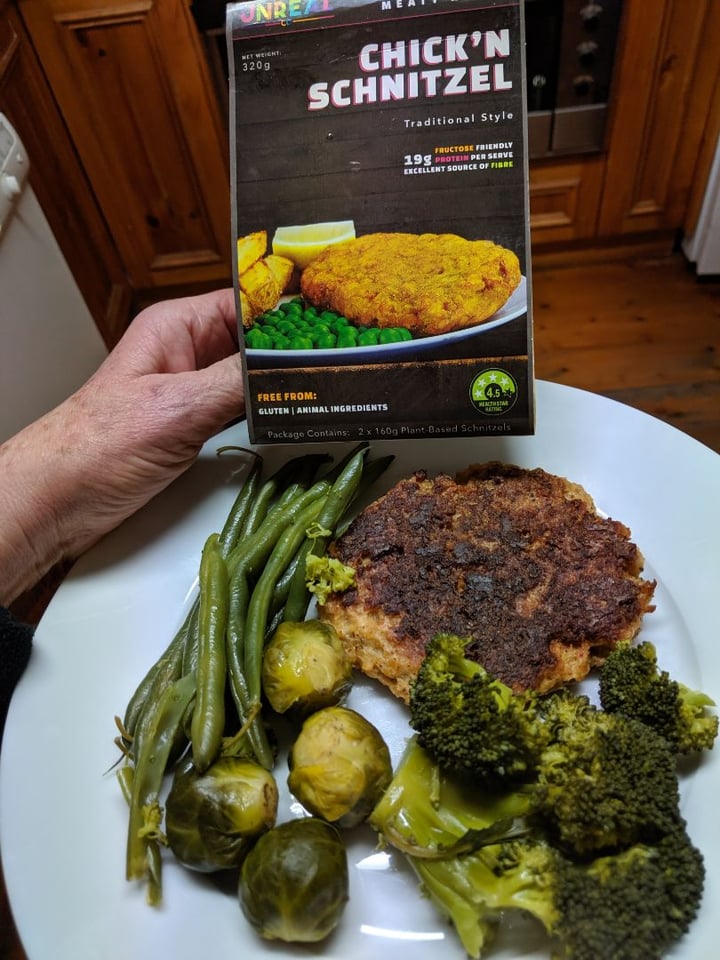 photo of Unreal Co. Chick’n Schnitzel shared by @pattyvegan on  24 Aug 2019 - review