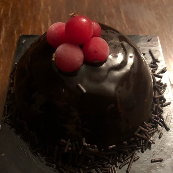 review photo of Fortini Lab - Albano Laziale tortino al cioccolato e ribes shared by @bruce001 on 26 Jul 2022 - review