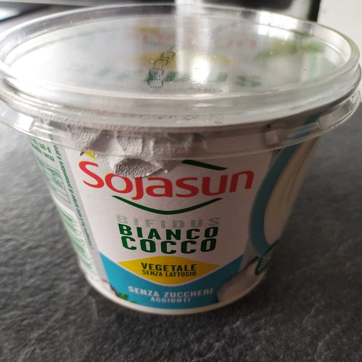 review photo of Sojasun Bifidus Cocco shared by @giadamassarenti on 13 Apr 2022 - review