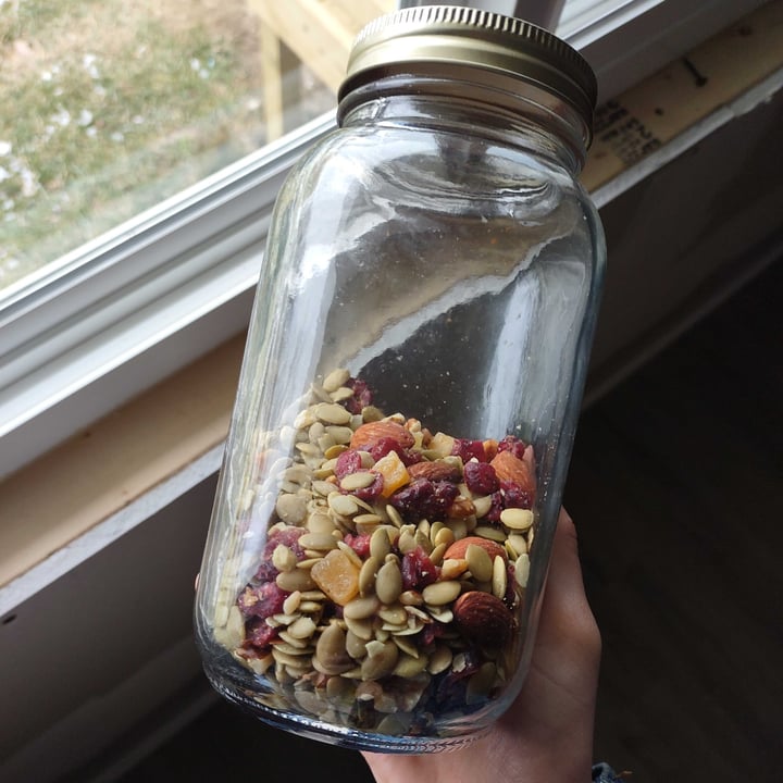 review photo of Power Up Mega omega trail mix shared by @coolkid15 on 28 Dec 2021 - review