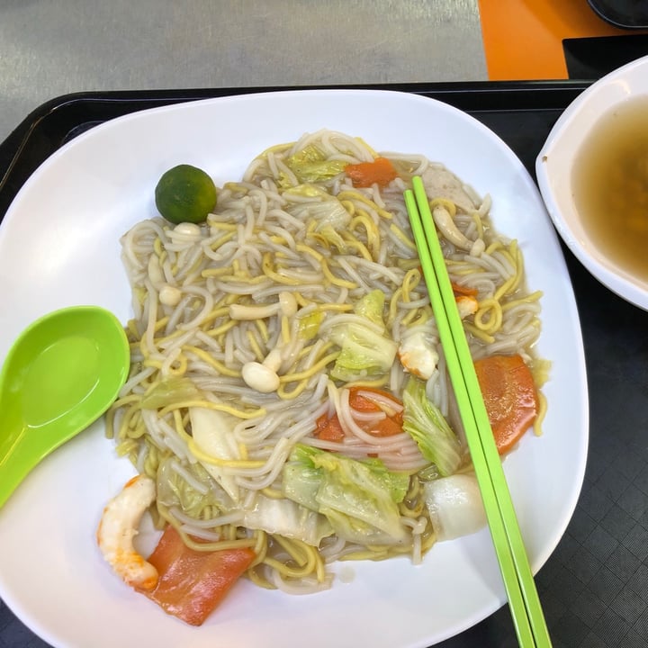 photo of Daily Green Hokkien Mee shared by @meltingpotatoes on  26 Feb 2021 - review