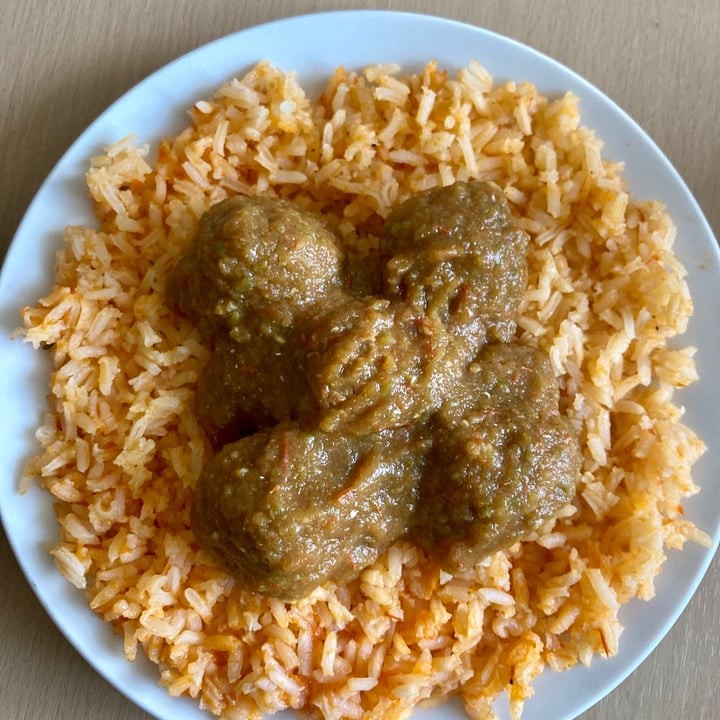 photo of Earth Grown Classic Meatless Meatballs shared by @abi88 on  19 Jan 2021 - review