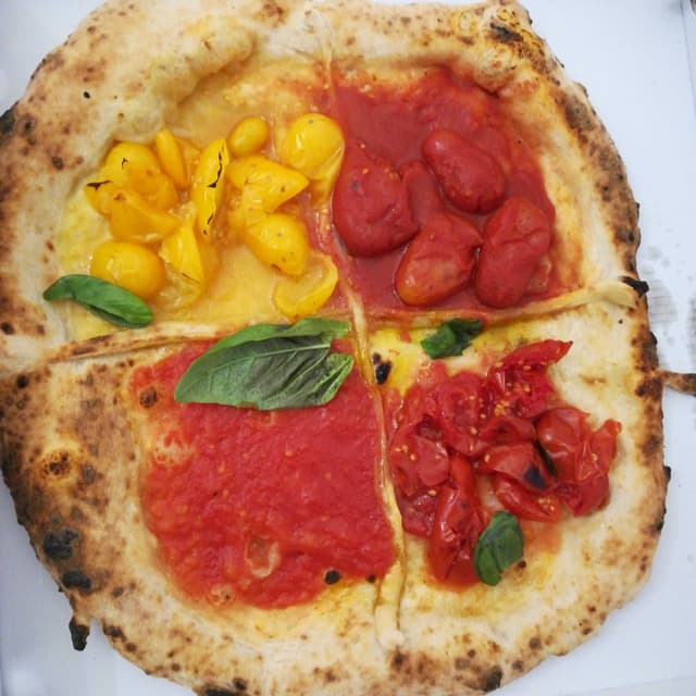 Photo of the dish “Pizza Pomo D'oro”