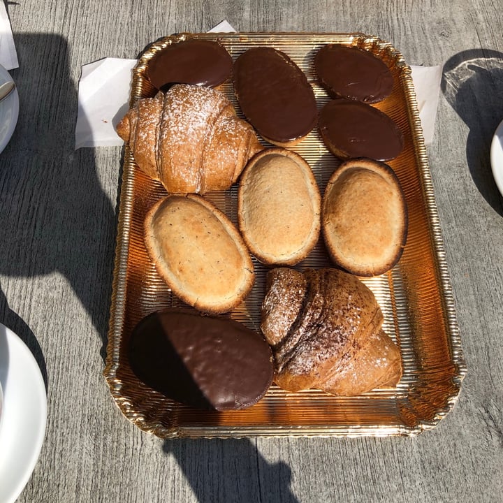 review photo of Dolce Salute Dolci salentini vegani shared by @satyavegan on 14 Sep 2020 - review