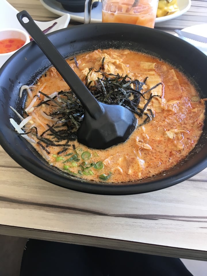 review photo of Alice & Friends' Vegan Kitchen Miso Ramen shared by @colette614 on 07 Mar 2020 - review