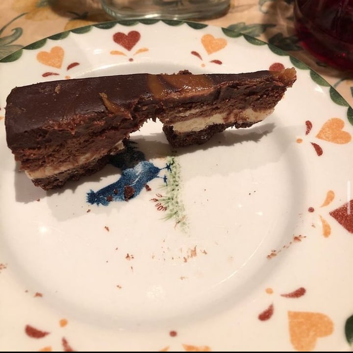 photo of Cafe Nero Vegan Cheesecake shared by @cheapsoybean on  12 Dec 2020 - review