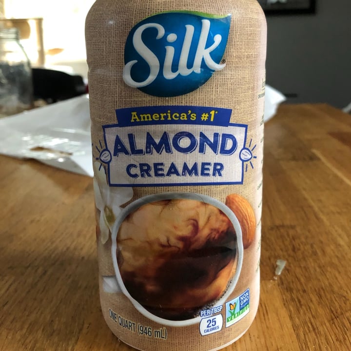 photo of Silk Almond vanilla creamer shared by @hopeh on  29 Apr 2020 - review