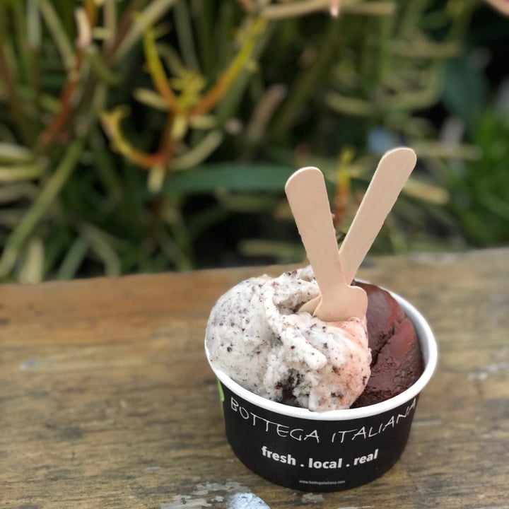 photo of Bottega Italiana Vegan Gelato shared by @averyelise on  24 Dec 2020 - review