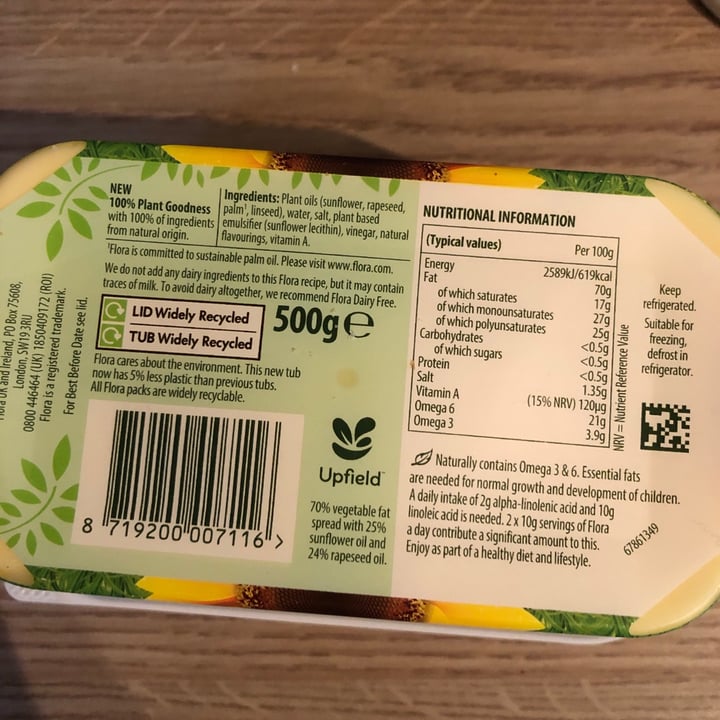 photo of Flora Flora Margarine Original shared by @berry-vegan on  28 Aug 2020 - review